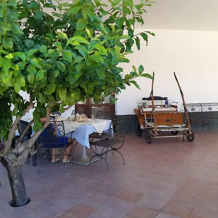 בית חווה Segesta Antichi Sapori